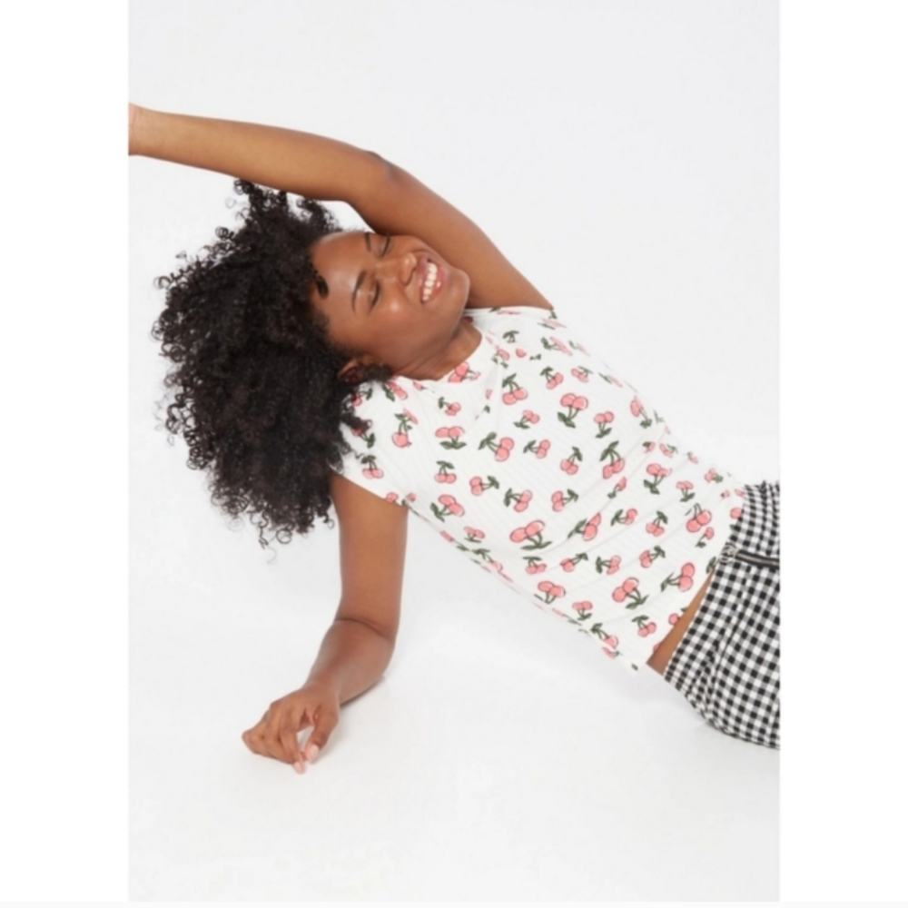 Ribbed Cherry print top - Picture 1 of 2